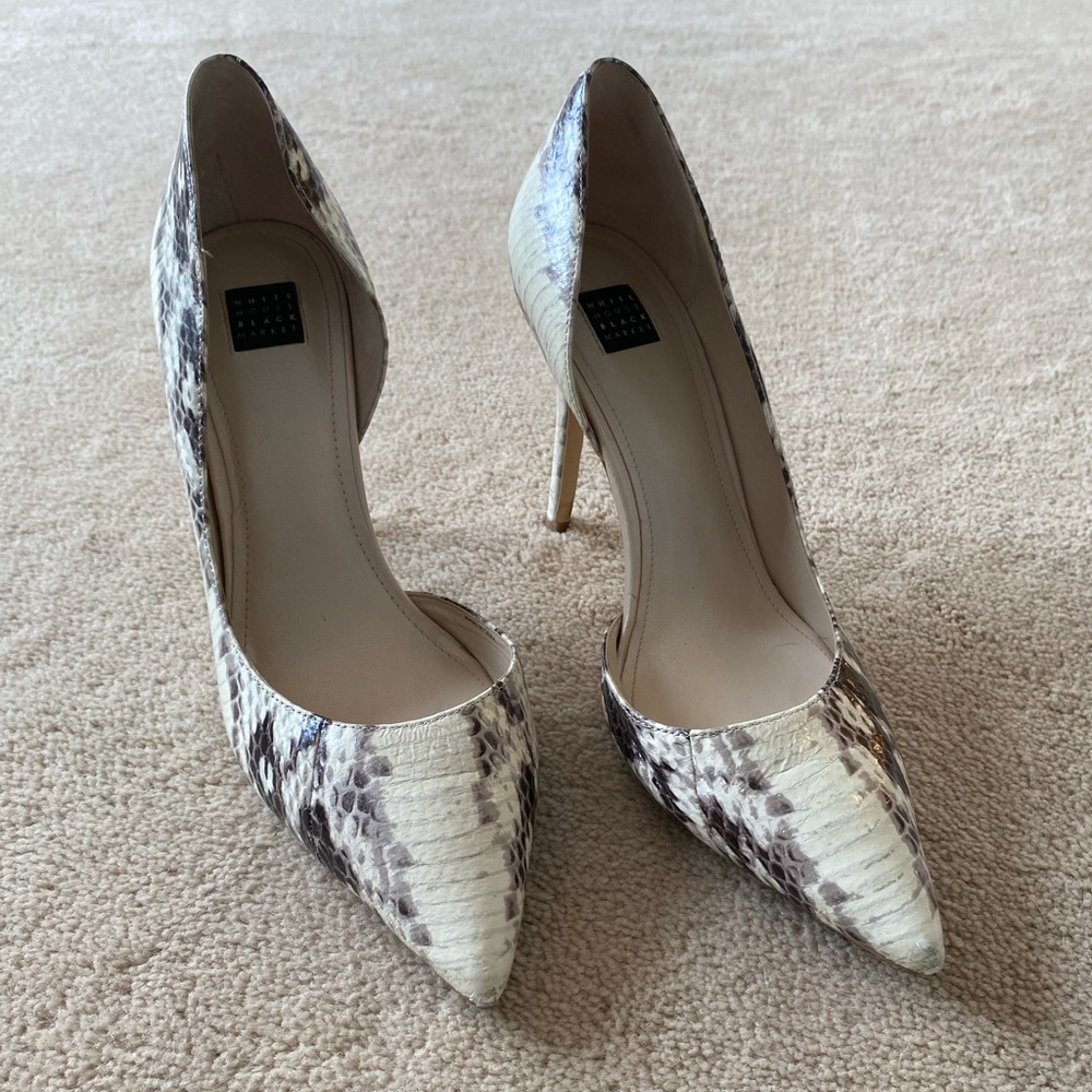 White House Black market heels size 9
